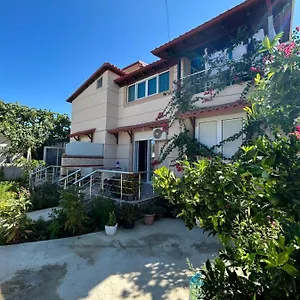 Elia Vlorë